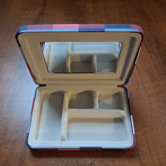 Assorted Checkered Portable Jewelry Case By Kikkerland- 3 Designs Available - Picture 9 of 12